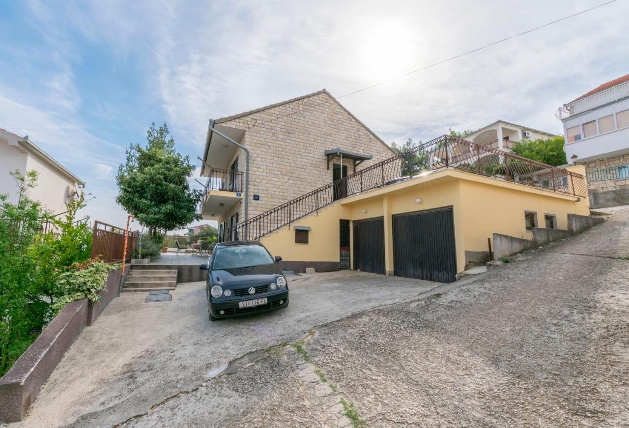 Apartment Moric Trogir Exterior photo